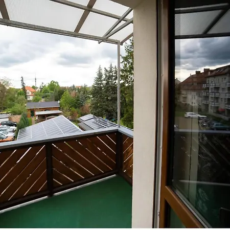 شقة Moderne In Der Stadt *